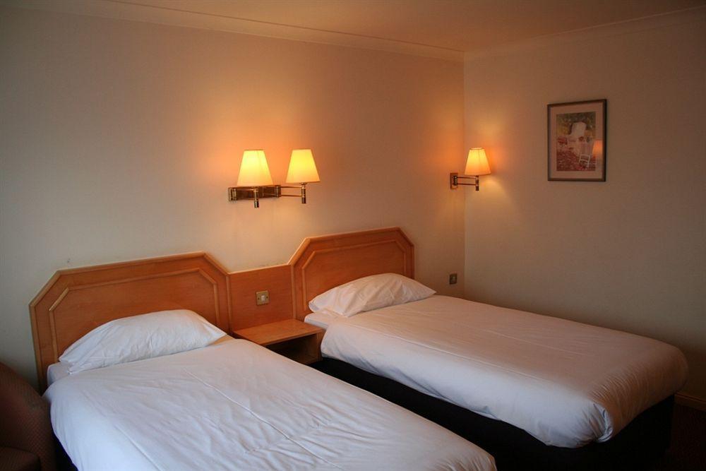 Days Inn Taunton Dış mekan fotoğraf